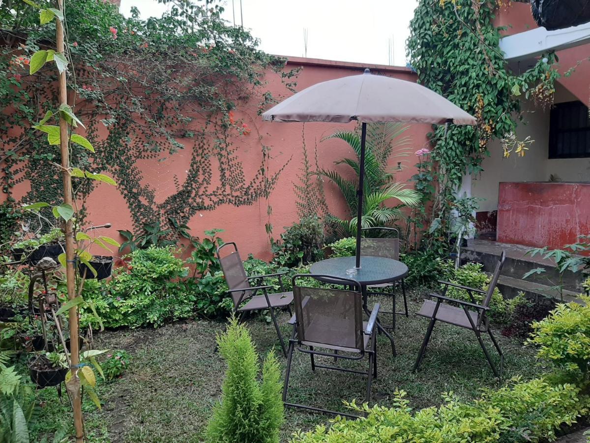 Hotel Antigua House Exterior photo
